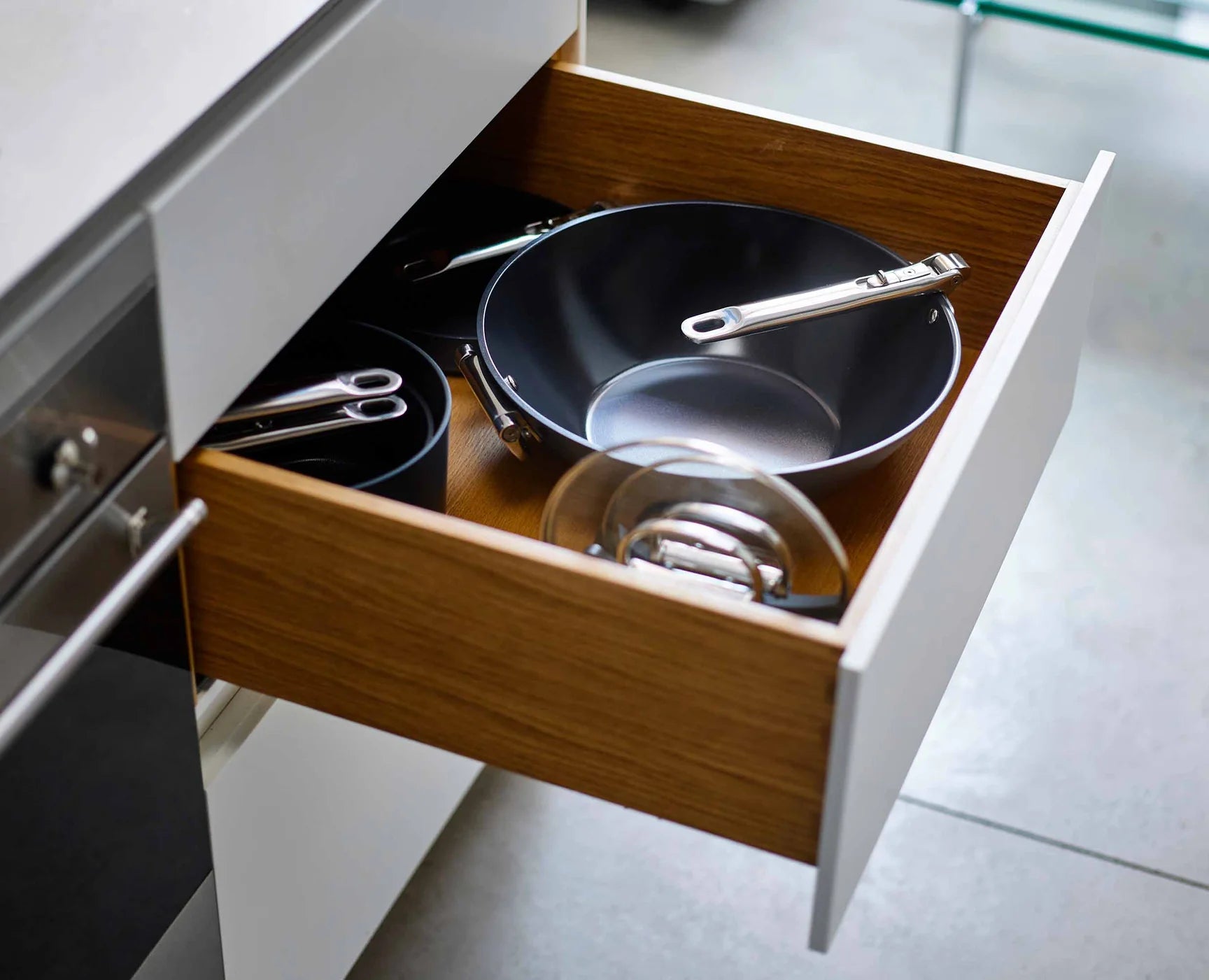 Joseph Joseph Space Katlanır Saplı Seramik Yapışmaz 32cm Wok Tava