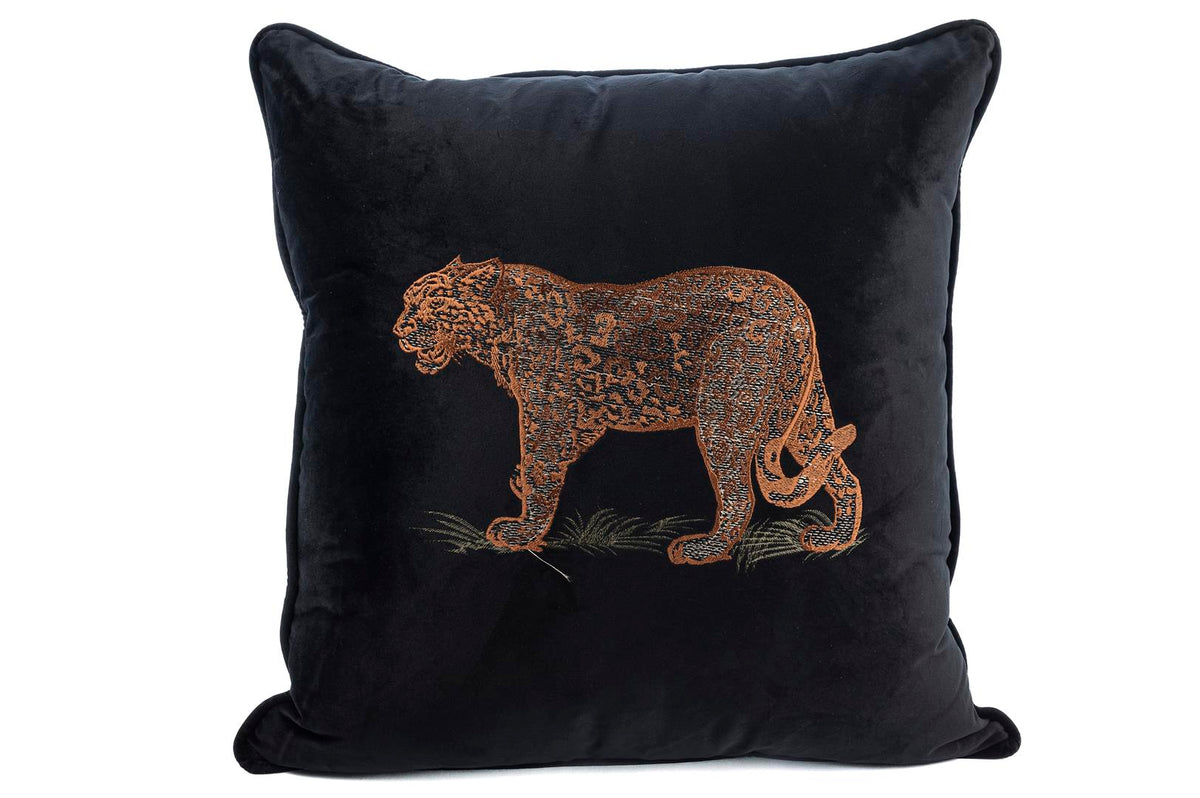 Mikasa Moor Leopar nakışlı siyah 50x50 yastık