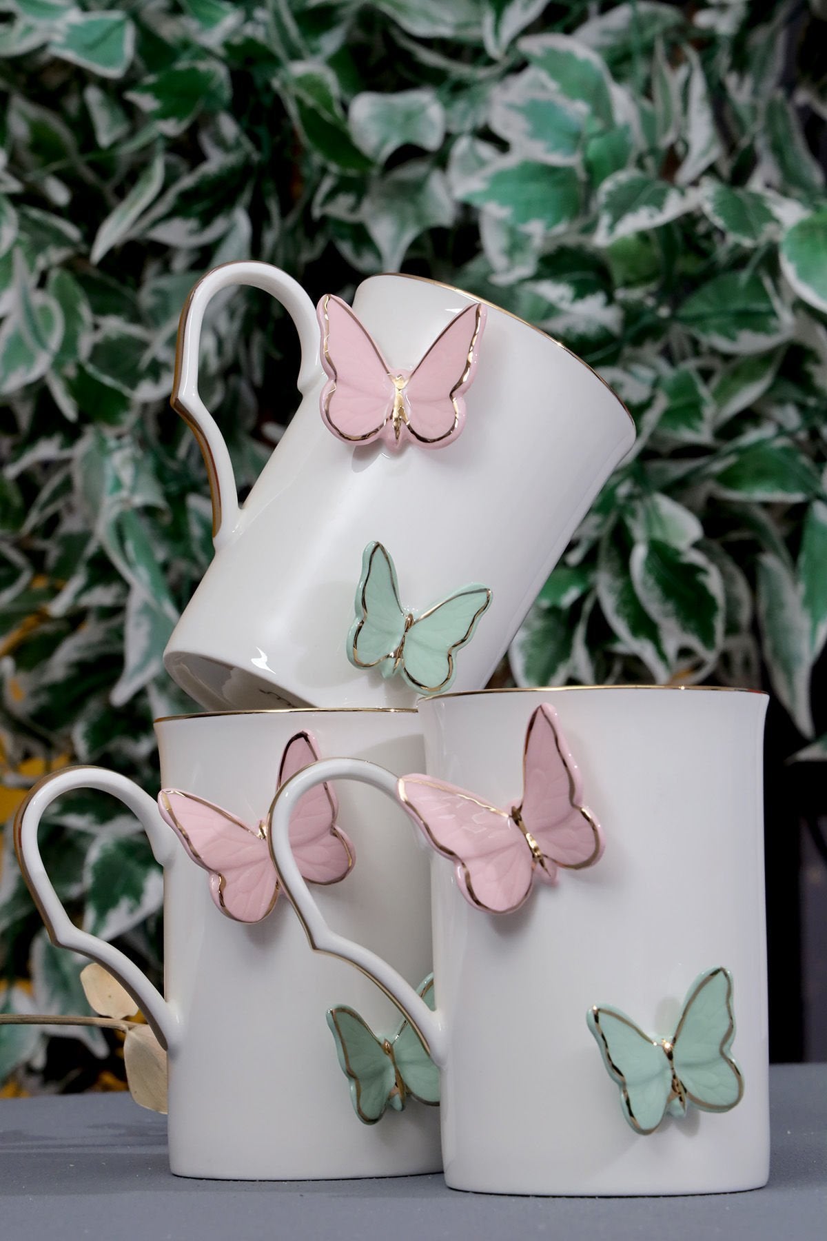 Mariposa Porselen Kelebekli Kupa