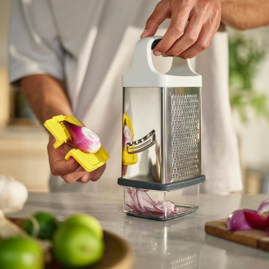 Joseph Joseph Parmak Koruyuculu Kendinden Hazneli Rende