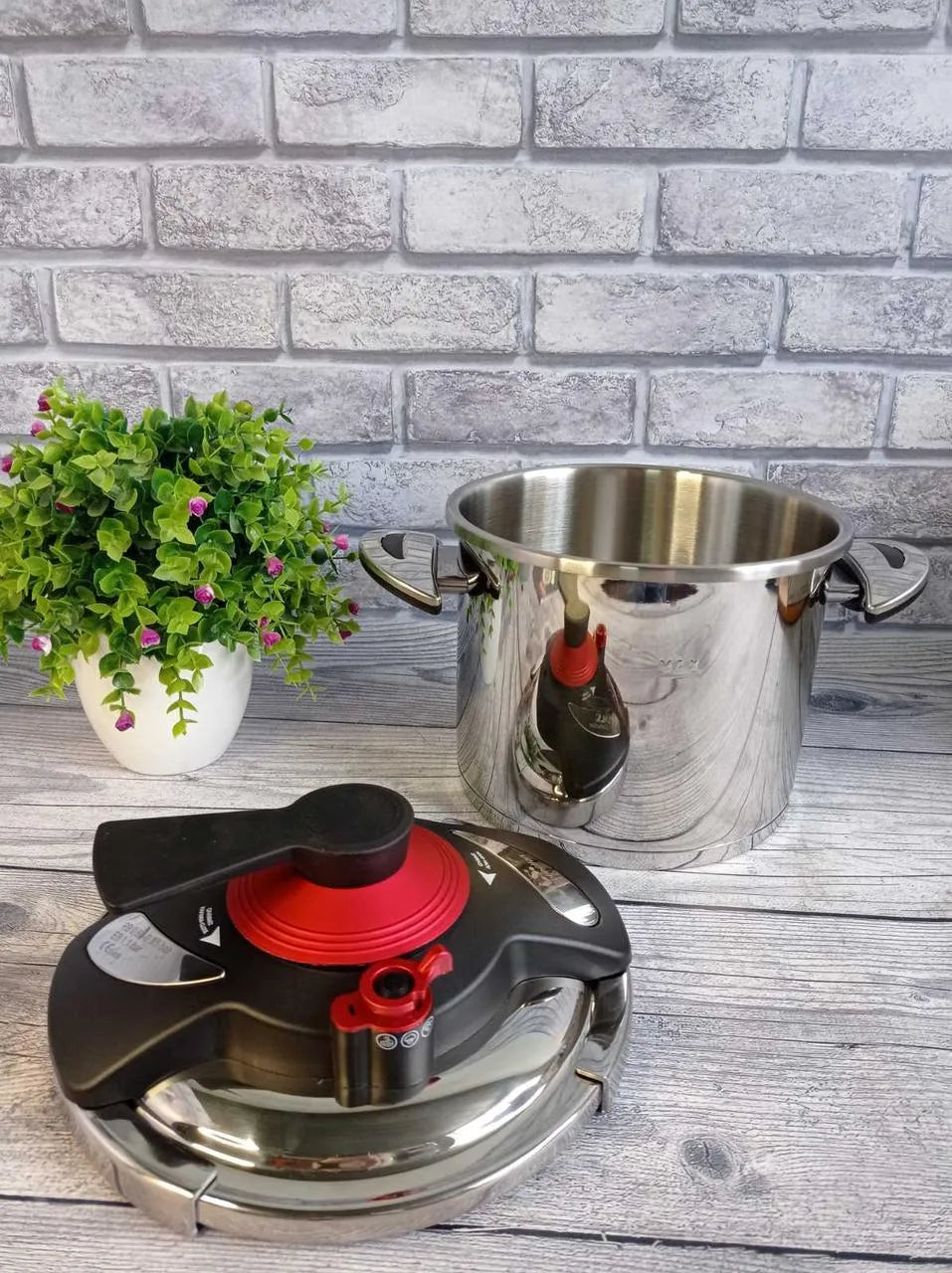 OMS 7 Litre Düdüklü Tencere