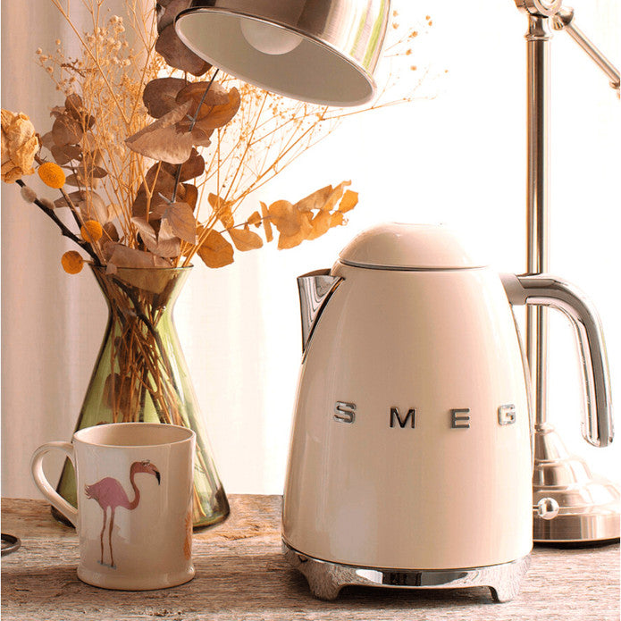 Smeg Kettle Cream Klf03creu