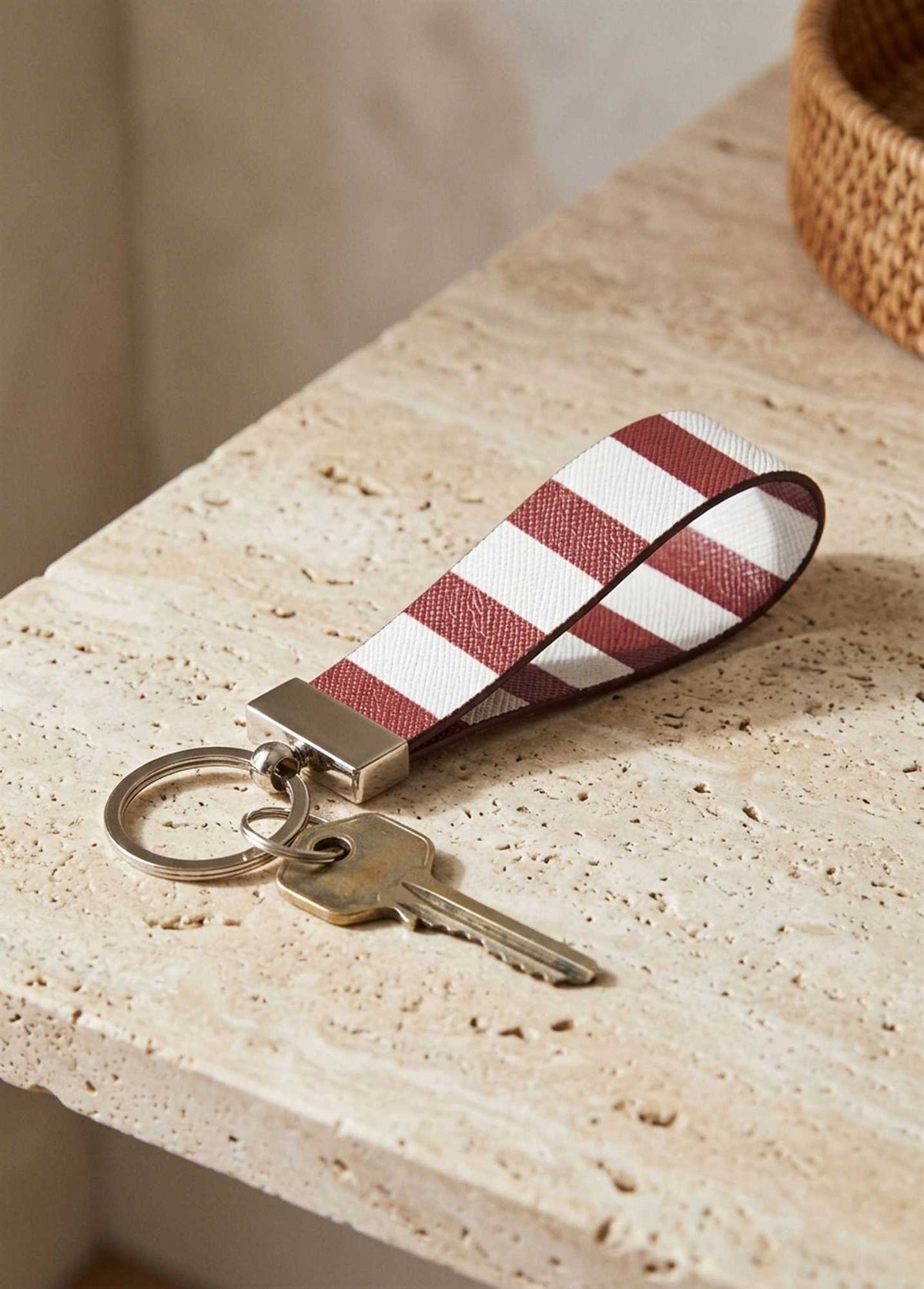 The Mia Anahtarlık Stripe Bordo Beyaz 12 cm