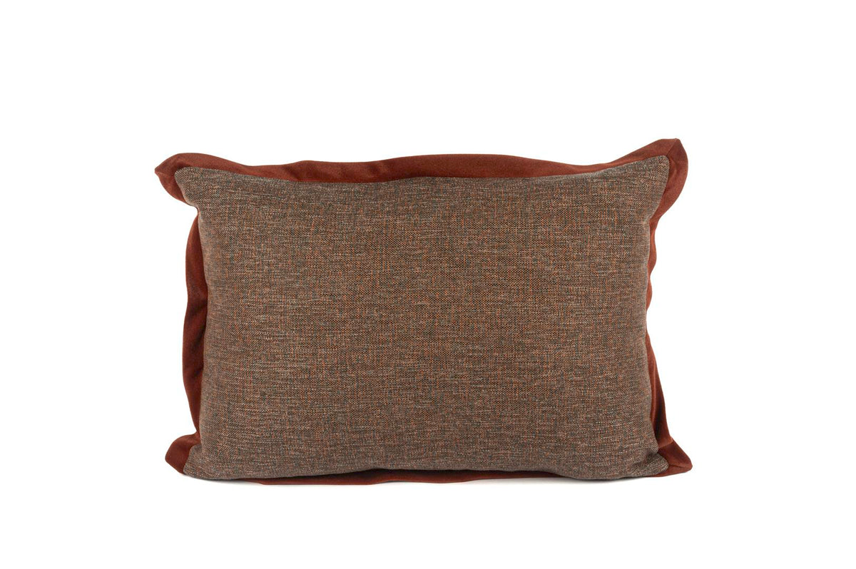 Mikasa Moor Love Nakışlı 35x50 Yastık