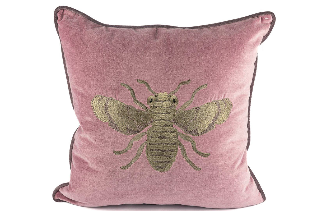 Mikasa Moor Arı Pembe Yastık 55*55
