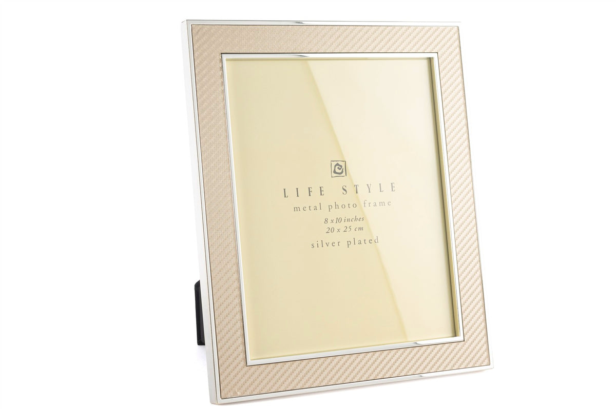 Mikasa Moor Silver Kenarlı Krem Kumaş Çerçeve 20x25cm