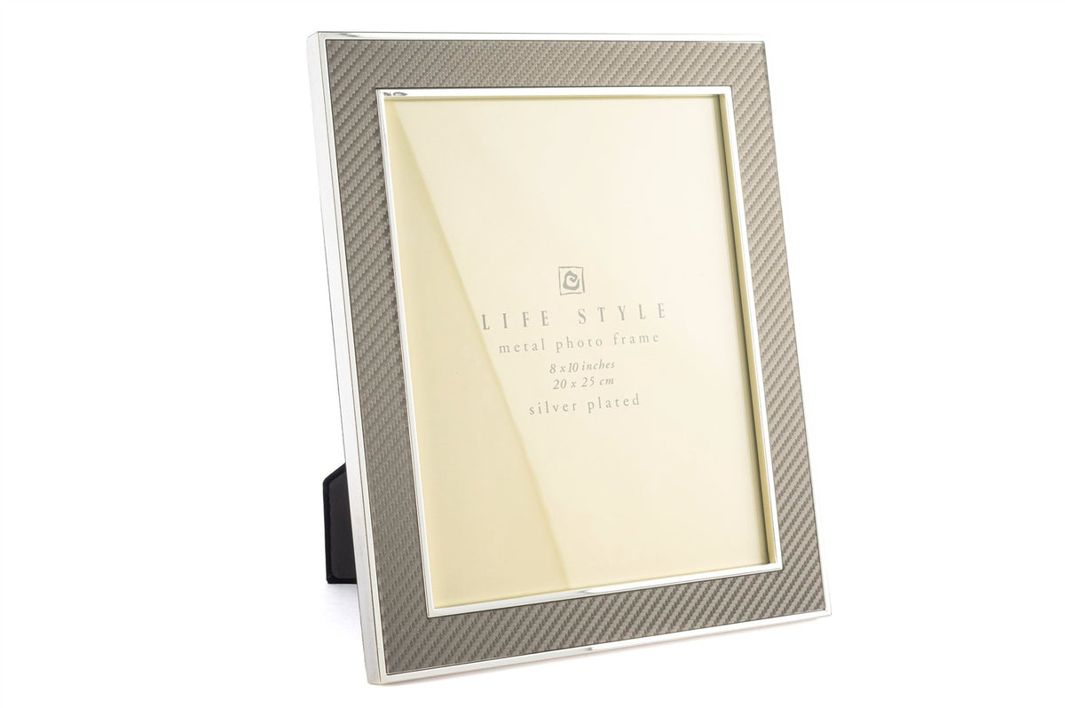 Mikasa Moor Silver Kenarlı Gri Kumaş Çerçeve 20x25cm