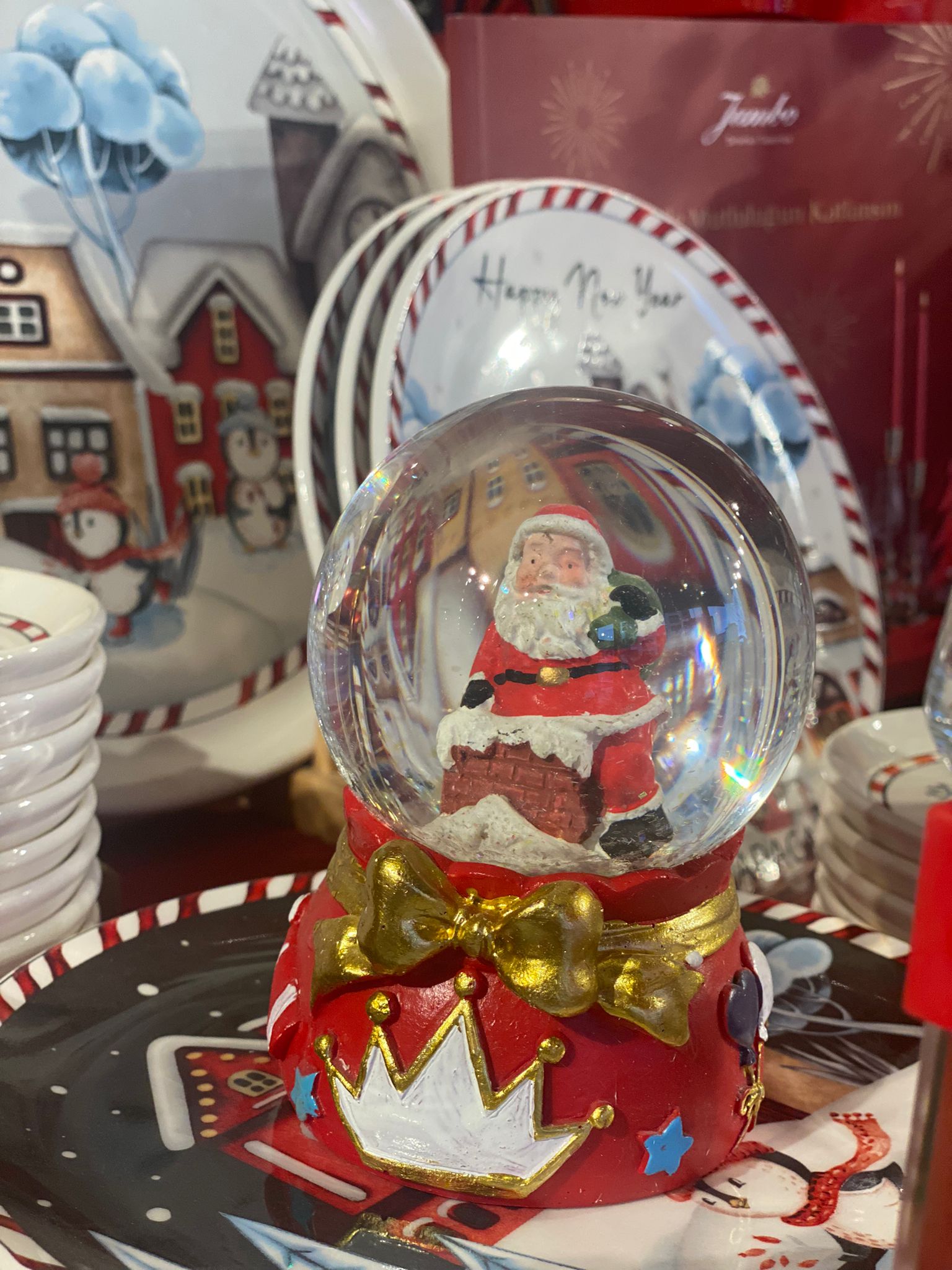 8cm Snow Globe