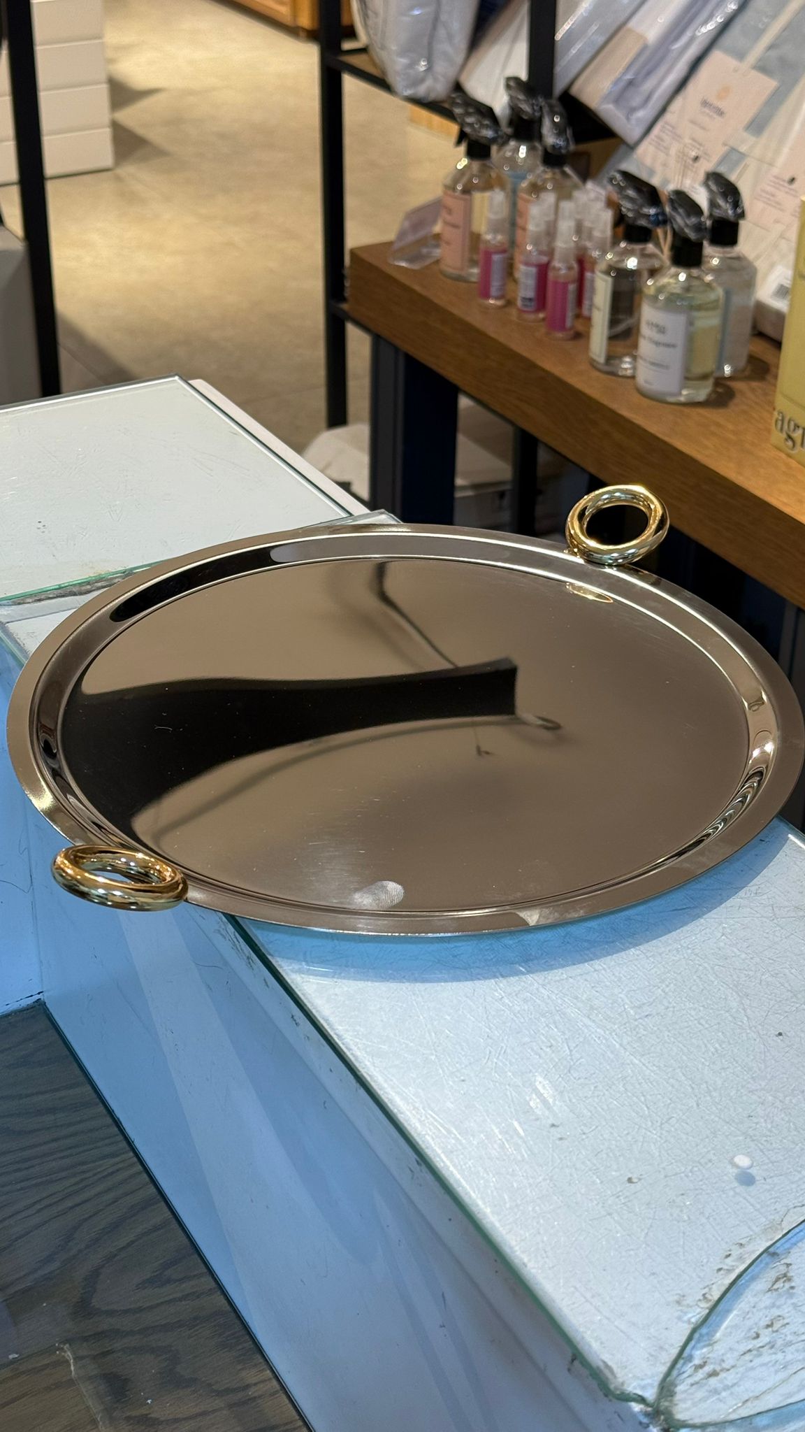 Yuvarlak Altın Kulplu Tepsi