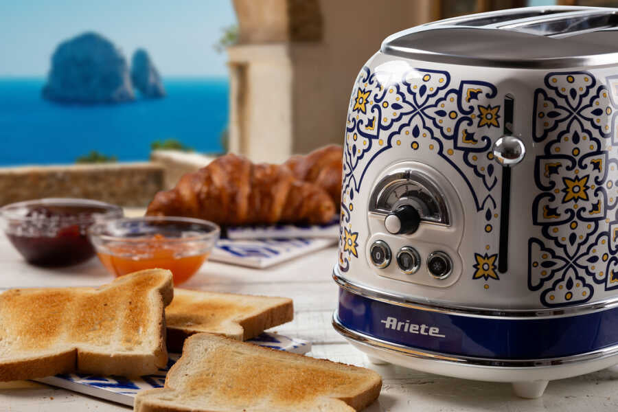 Ariete Capri Ekmek Kızartma Makinesi 2 Dilim Mavi 0155/1C