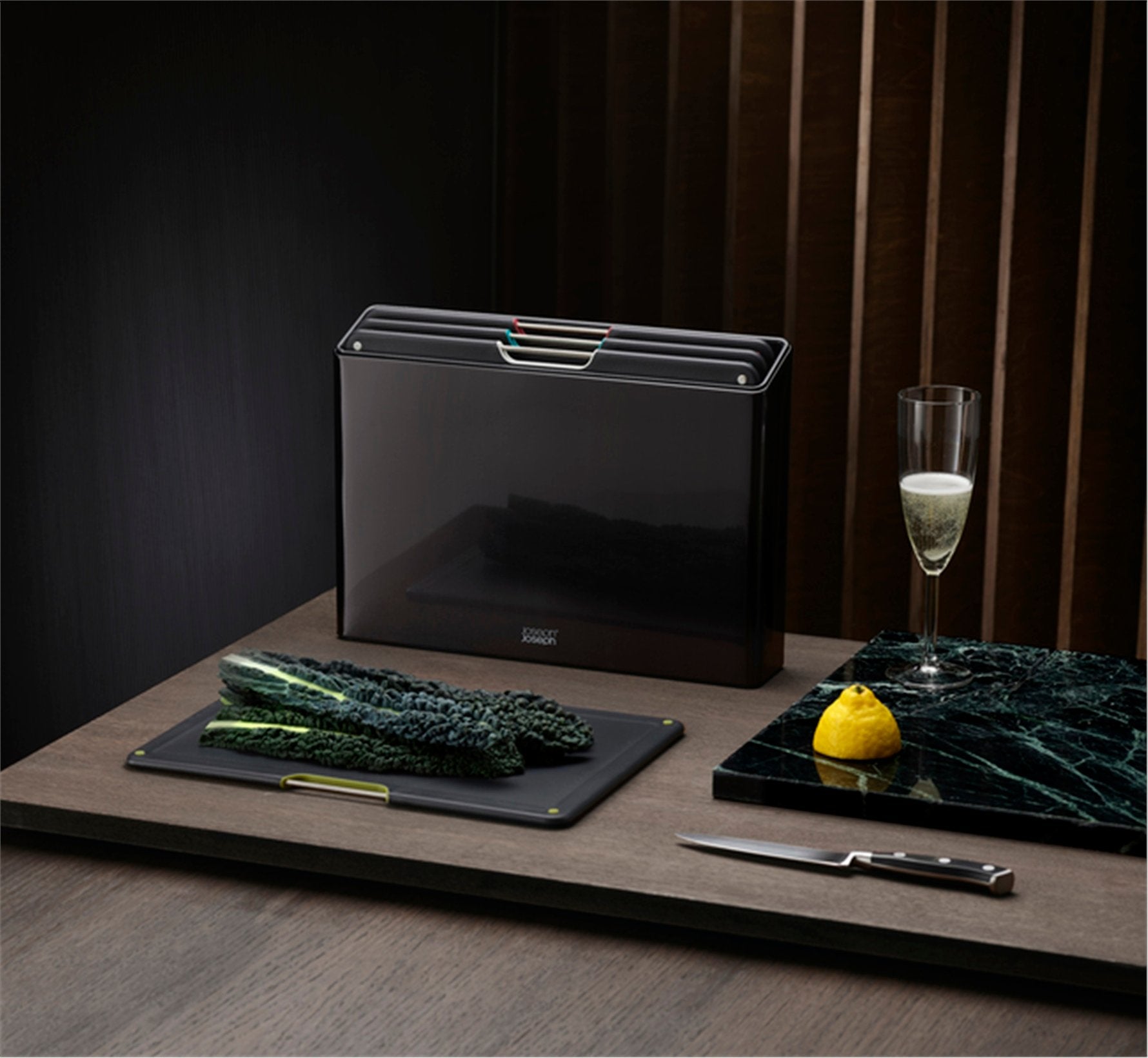 Joseph Joseph Folio Standlı Kesme Tahtası 4 lü Çelik