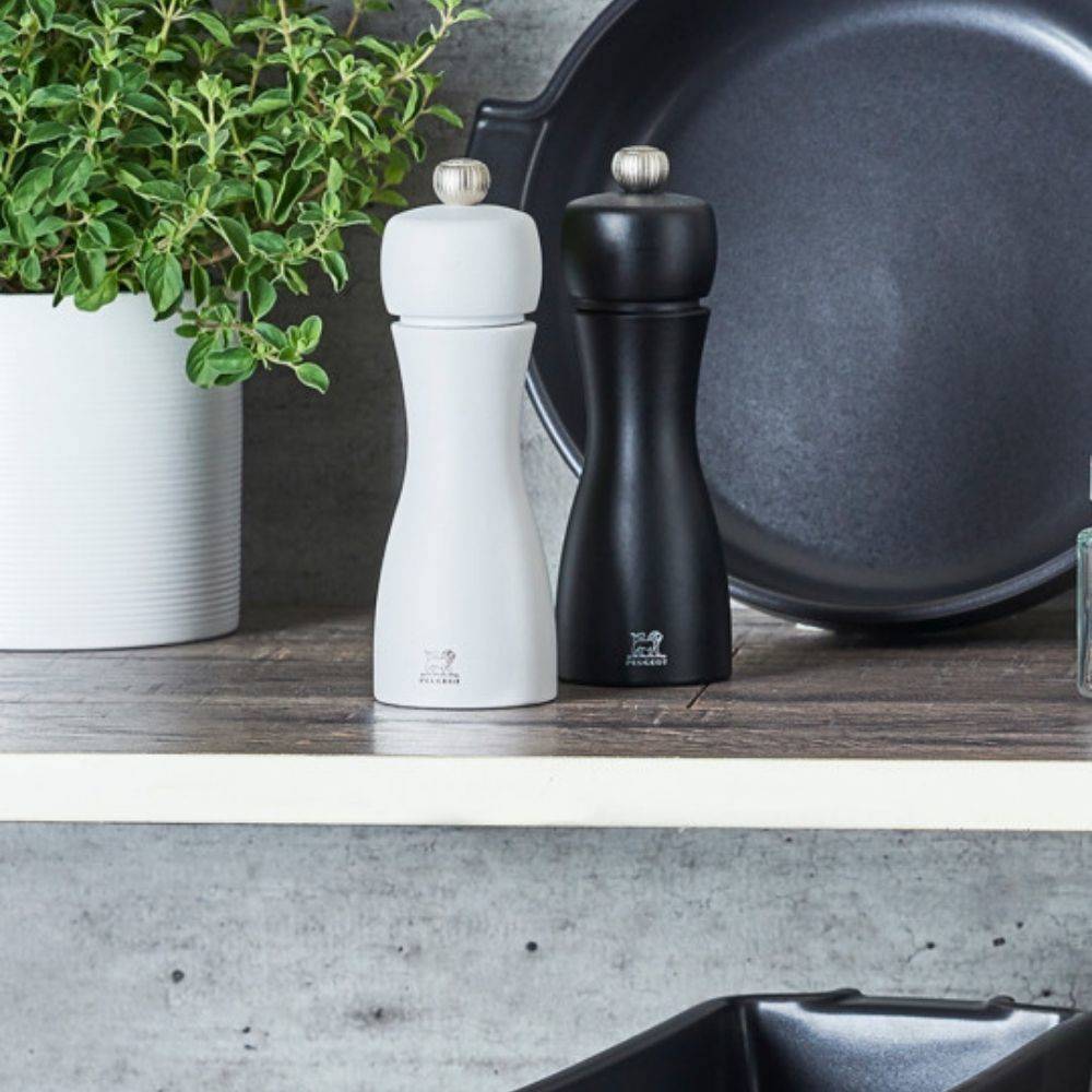 Peugeot Tahiti Karabiber-Tuz Değirmeni 2'Li Set 15 Cm