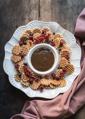 The Mia Grande Servis Tabağı Bölmeli Beyaz 39 cm