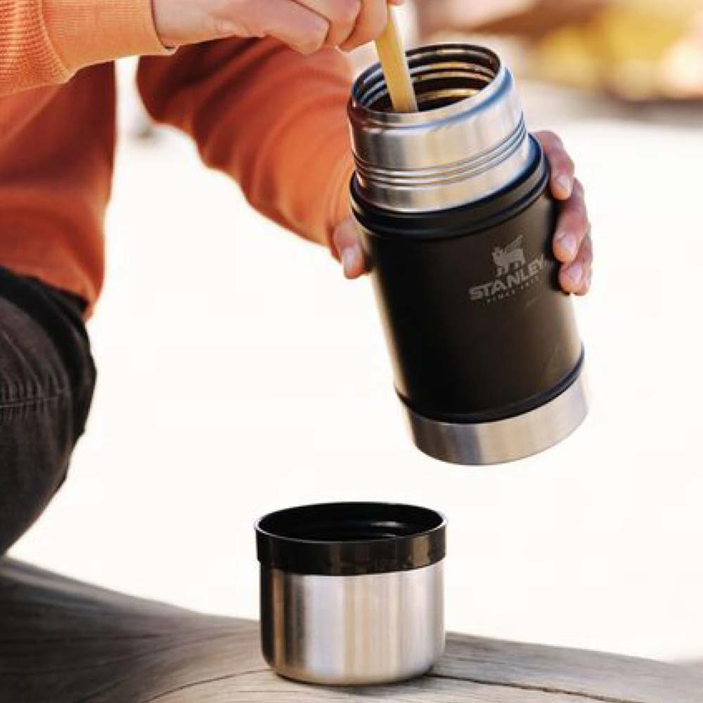 Stanley Classic Vacuumed Steel Food Thermos 0.70 Lt 